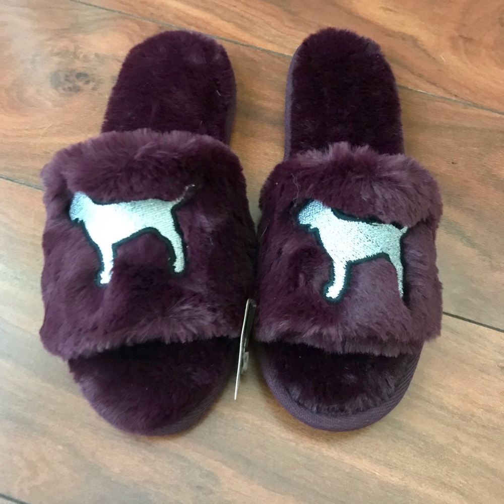 Brand new PINK slippers